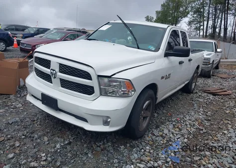 2017 Ram 1500 Express 4X2 6'4 Box из США, поврежденный, VIN 1C6RR6FT9HS610021